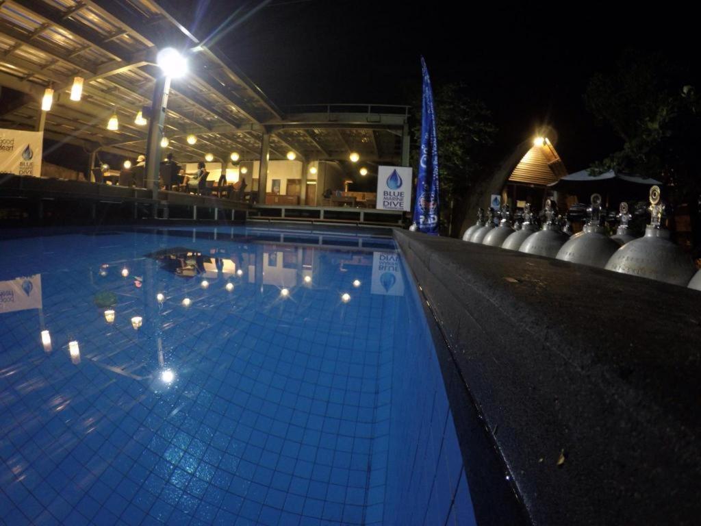 Good Heart Hotel Gili Trawangan Exterior photo