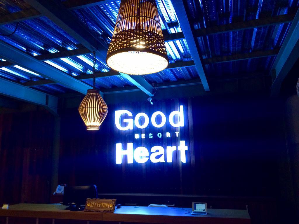 Good Heart Hotel Gili Trawangan Exterior photo