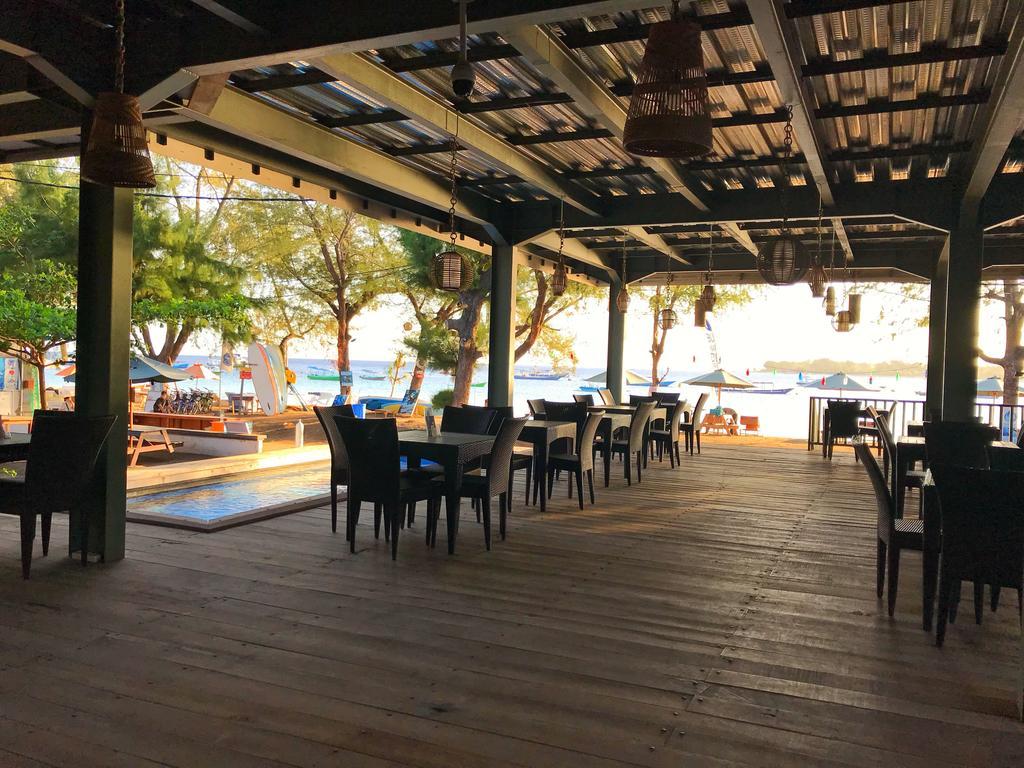 Good Heart Hotel Gili Trawangan Exterior photo